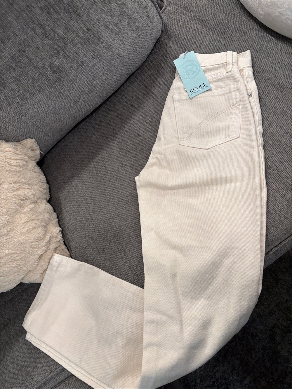 Revice Ex- Boyfriend/ Soft Serve Jeans Tags On
